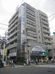 東京メトロ千代田線千駄木駅まで徒歩2分