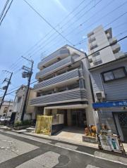 ＪＲ東海道本線三ノ宮駅まで徒歩10分
