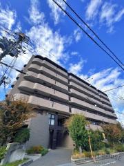 ＪＲ阪和線信太山駅まで徒歩14分