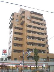 マック梅島コート