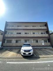 ＪＲ鹿児島本線博多駅まで徒歩10分