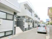 ＪＲ中央線三鷹駅まで徒歩13分