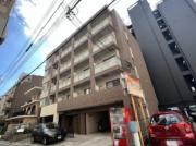 ＪＲ東海道本線三ノ宮駅まで徒歩4分