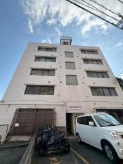 広島県広島市佐伯区三宅３丁目