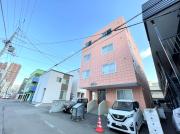 地下鉄南北線中島公園駅まで徒歩10分