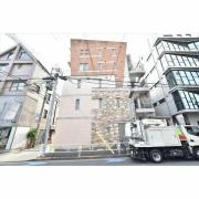 ＪＲ山手線原宿駅まで徒歩12分