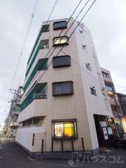 マンションやまと