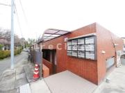 小田急小田原線読売ランド前駅まで徒歩6分