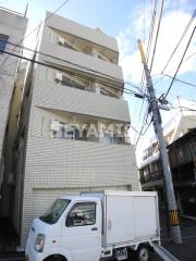 長崎電軌本線新地中華街駅まで徒歩10分