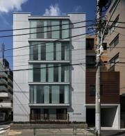 東京メトロ丸ノ内線荻窪駅まで徒歩10分