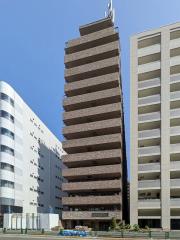 東京メトロ有楽町線新富町駅まで徒歩4分