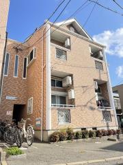 地下鉄七隈線渡辺通駅まで徒歩11分