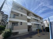 地下鉄西神・山手線伊川谷駅までバス約12分 徒歩1分