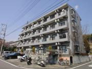 京王相模原線南大沢駅まで徒歩44分