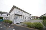 ＪＲ中央線高尾駅までバス約15分 徒歩5分