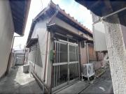 阪急伊丹線伊丹駅までバス約12分 徒歩5分
