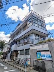 シャトー志茂