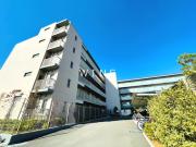 小田急小田原線成城学園前駅まで徒歩9分