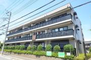 セレニティーホームズA棟
