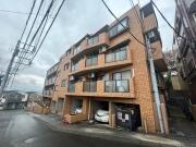 ＪＲ南武線武蔵中原駅までバス約12分 徒歩4分