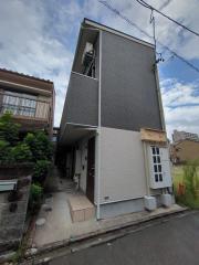 アースクエイク名港