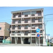 コタージュ三番館
