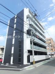 地下鉄七隈線茶山駅まで徒歩25分