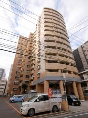 ＪＲ鹿児島本線博多駅まで徒歩13分