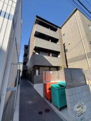 南海本線湊駅まで徒歩15分