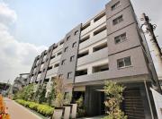 東急東横線武蔵小杉駅まで徒歩7分