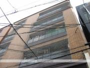 近鉄難波・奈良線布施駅まで徒歩3分