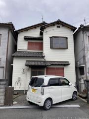 額田部北町貸家