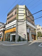 地下鉄四つ橋線四ツ橋駅まで徒歩7分