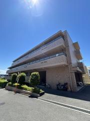 大阪モノレール本線柴原阪大前駅まで徒歩4分