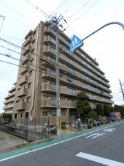 サバービア泉大津