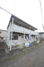 ＪＲ中央線高尾駅までバス約15分 徒歩2分
