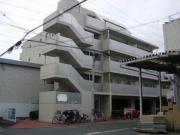 近鉄大阪線河内山本駅まで徒歩8分
