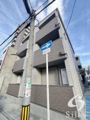 ＪＲおおさか東線城北公園通駅まで徒歩4分