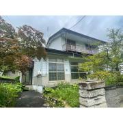 桂岡町8-6貸家