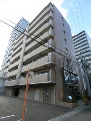 アムール・M