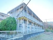 小田急小田原線生田駅までバス約12分 徒歩4分