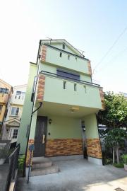 樽町4丁目貸家
