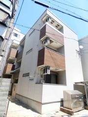 阪急神戸線十三駅まで徒歩9分