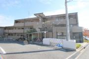 大阪モノレール本線柴原阪大前駅まで徒歩8分
