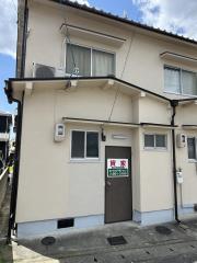 石ヶ坪町長島貸家