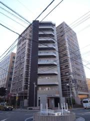 地下鉄七隈線渡辺通駅まで徒歩10分