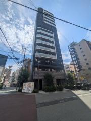 地下鉄御堂筋線大国町駅まで徒歩4分