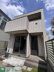 ＪＲ中央線三鷹駅までバス約8分 徒歩2分