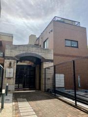 小田急小田原線代々木上原駅まで徒歩4分