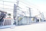 ＪＲ中央線国分寺駅まで徒歩7分
